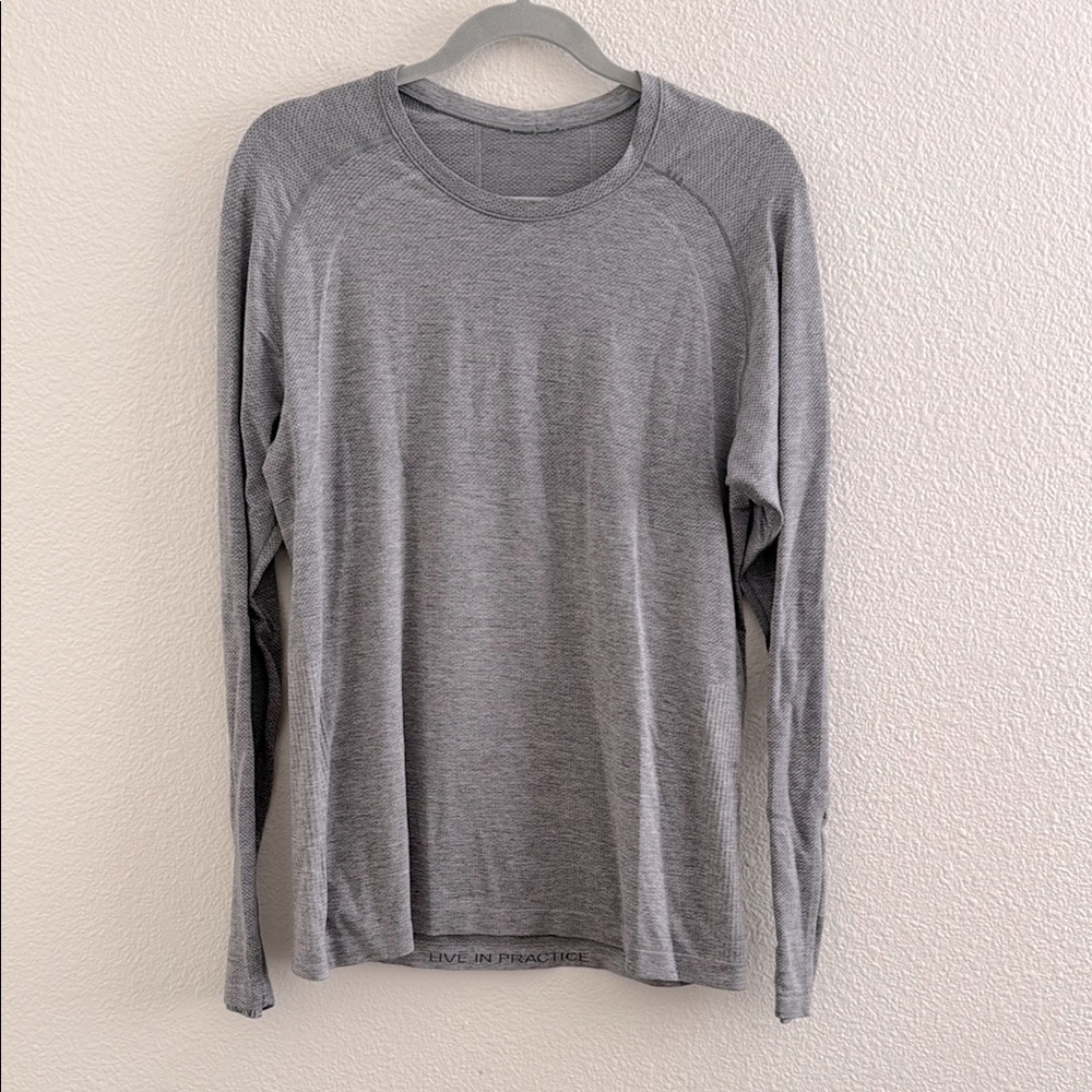 Lululemon Long Sleeve Shirt M
